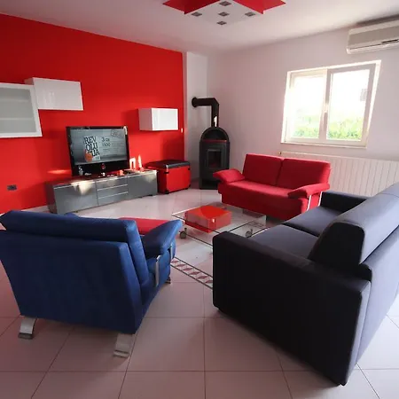 Holiday House Veli Vrh Holiday home *
