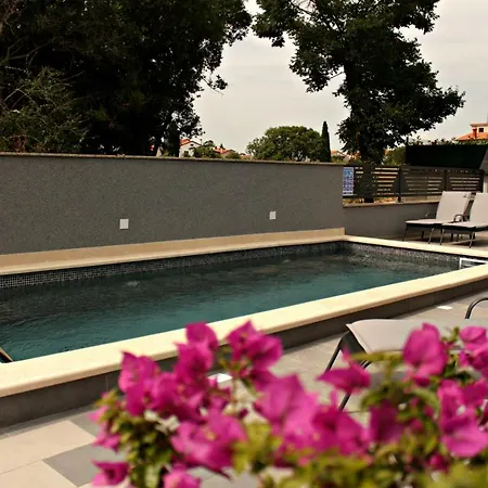 Сasa de vacaciones House Veli Vrh *