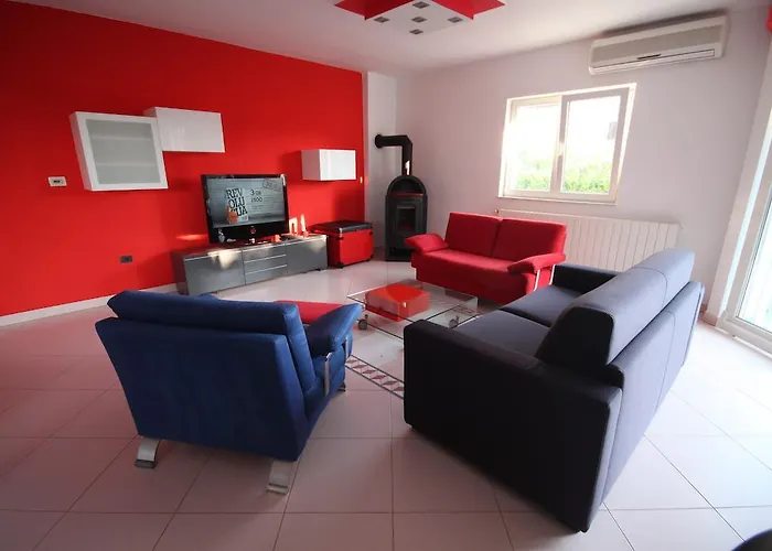 House Veli Vrh Ferienhaus *