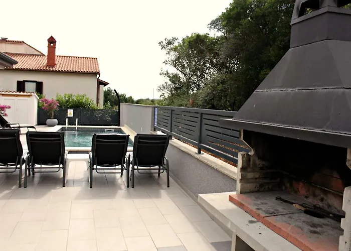 House Veli Vrh Ferienhaus Pula