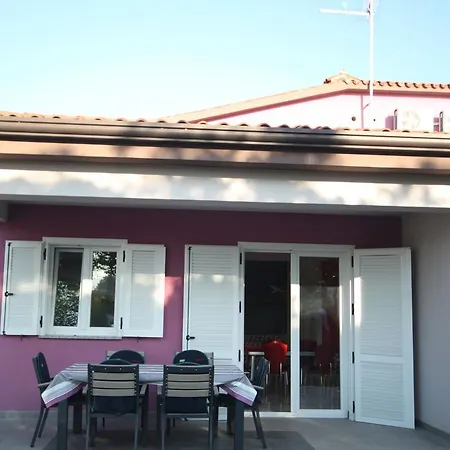 House Veli Vrh * Póla