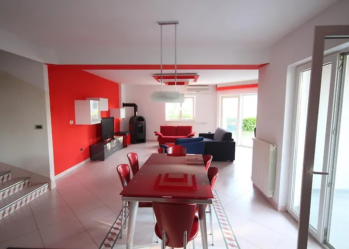 בית נופש House Veli Vrh פולה