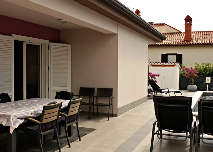 度假居 House Veli Vrh 普拉